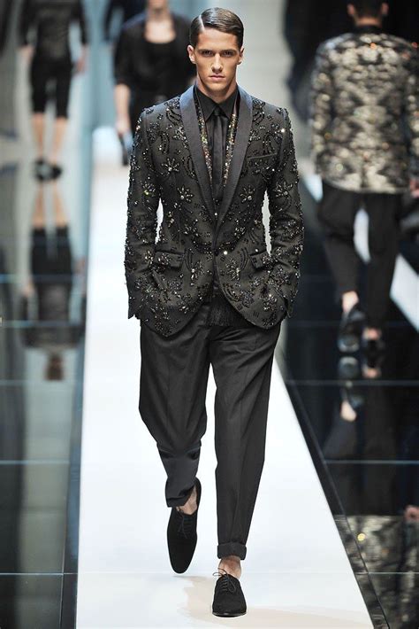 dolce gabbana tuxedos|dolce and beganna men's tuxedo.